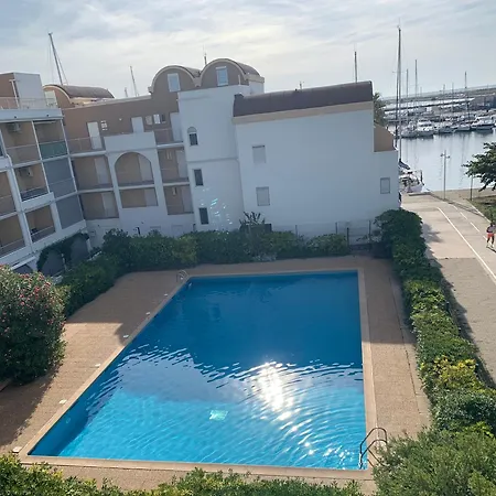 Bel Avec Piscine Et Vue Bateaux Gruissan